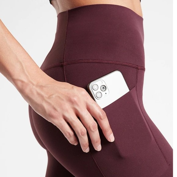 Athleta Salutation Stash Pocket II 7/8 Tight - Picture 5 of 7